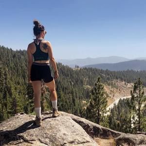 Meet your Posher, Jennifer